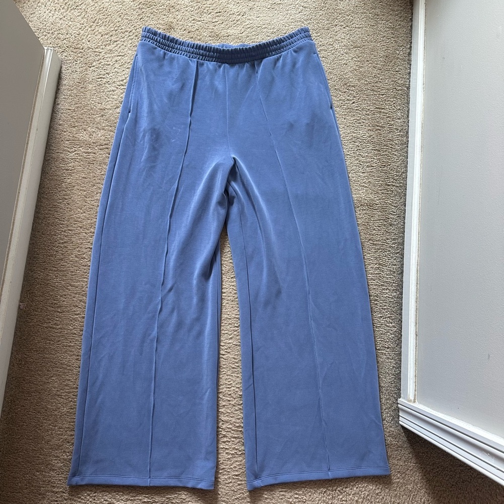 Lightweight wide bottom joggers